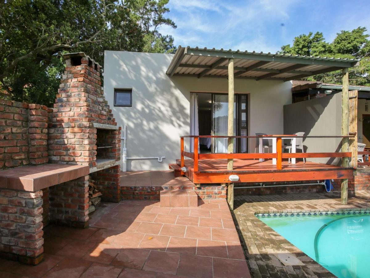 Farm View Guest House East London Esterno foto